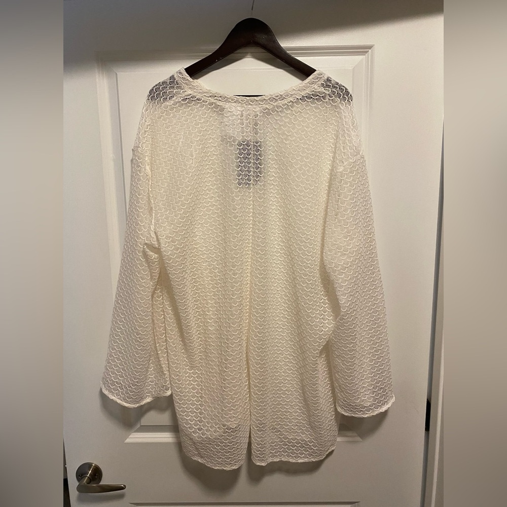 H&M White Lace beach cover up - Picture 4 of 4